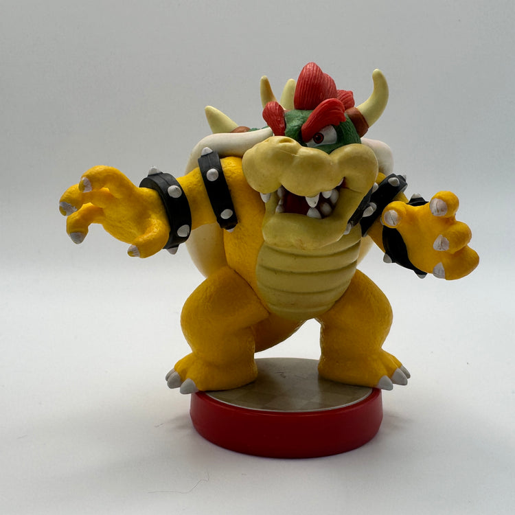 Bowser with Red Base Amiibo: front view of Bowser figure on red base.