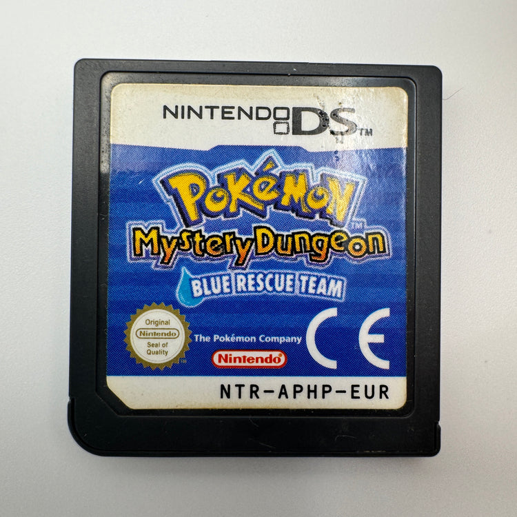 Pokemon: Mystery Dungeon Blue Rescue Team: front of Nintendo DS cartridge showing blue label.