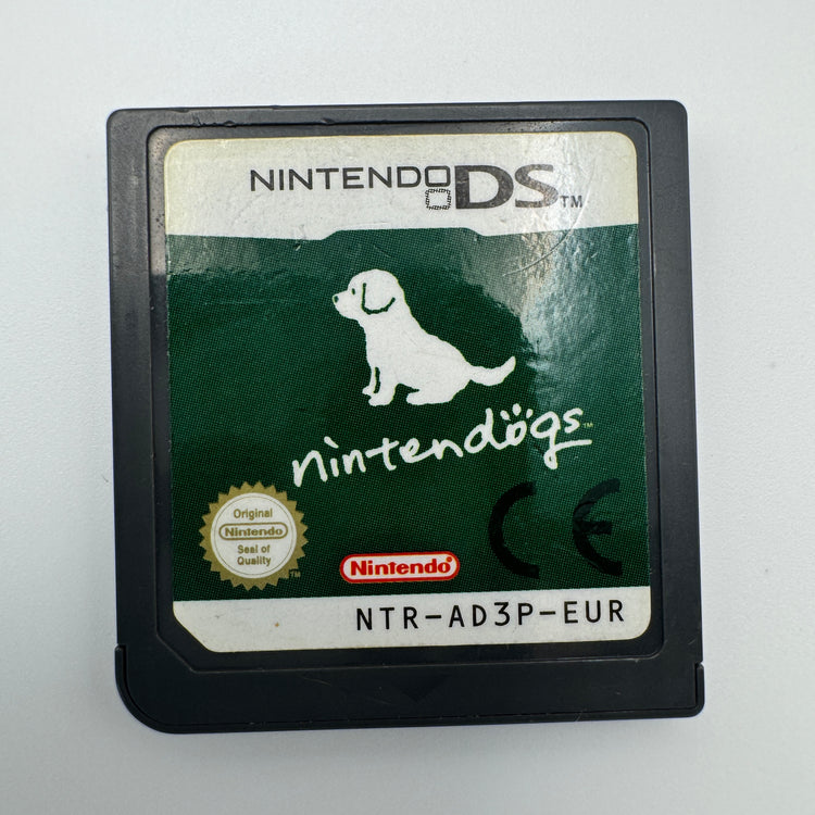 Nintendogs Labradors & Friends: front of Nintendo DS cartridge showing green label.